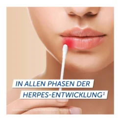 Pencivir bei Lippenherpes Creme hautfarben 1%, 2 g