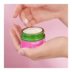 Weleda Glättende Tagespflege Wildrose & Weißer Tee, 40 ml